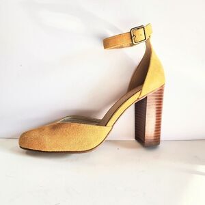 Soludos Collette Women's Golden Yellow Suede Ankle Strap Pumps, Round Toe US8